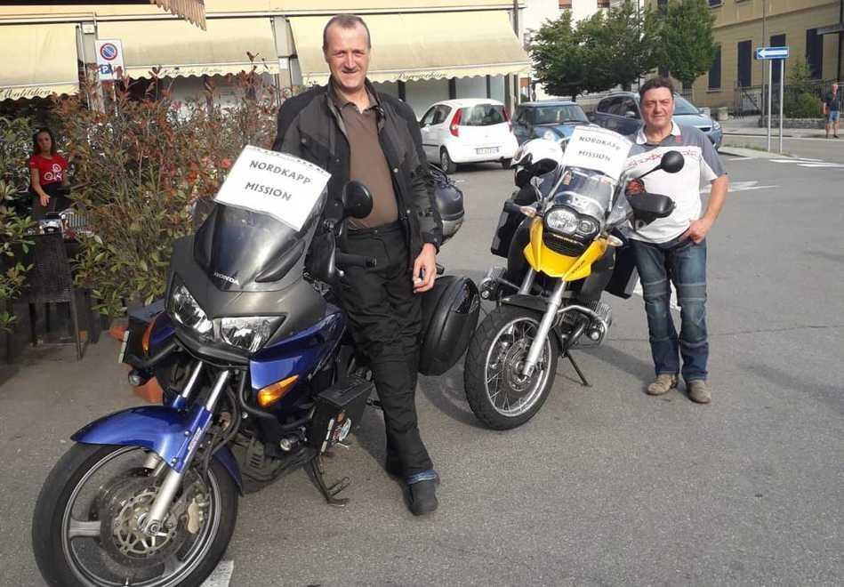 Fino a Capo Nord in moto La cavalcata di due amici lunga 4.000 chilometri 