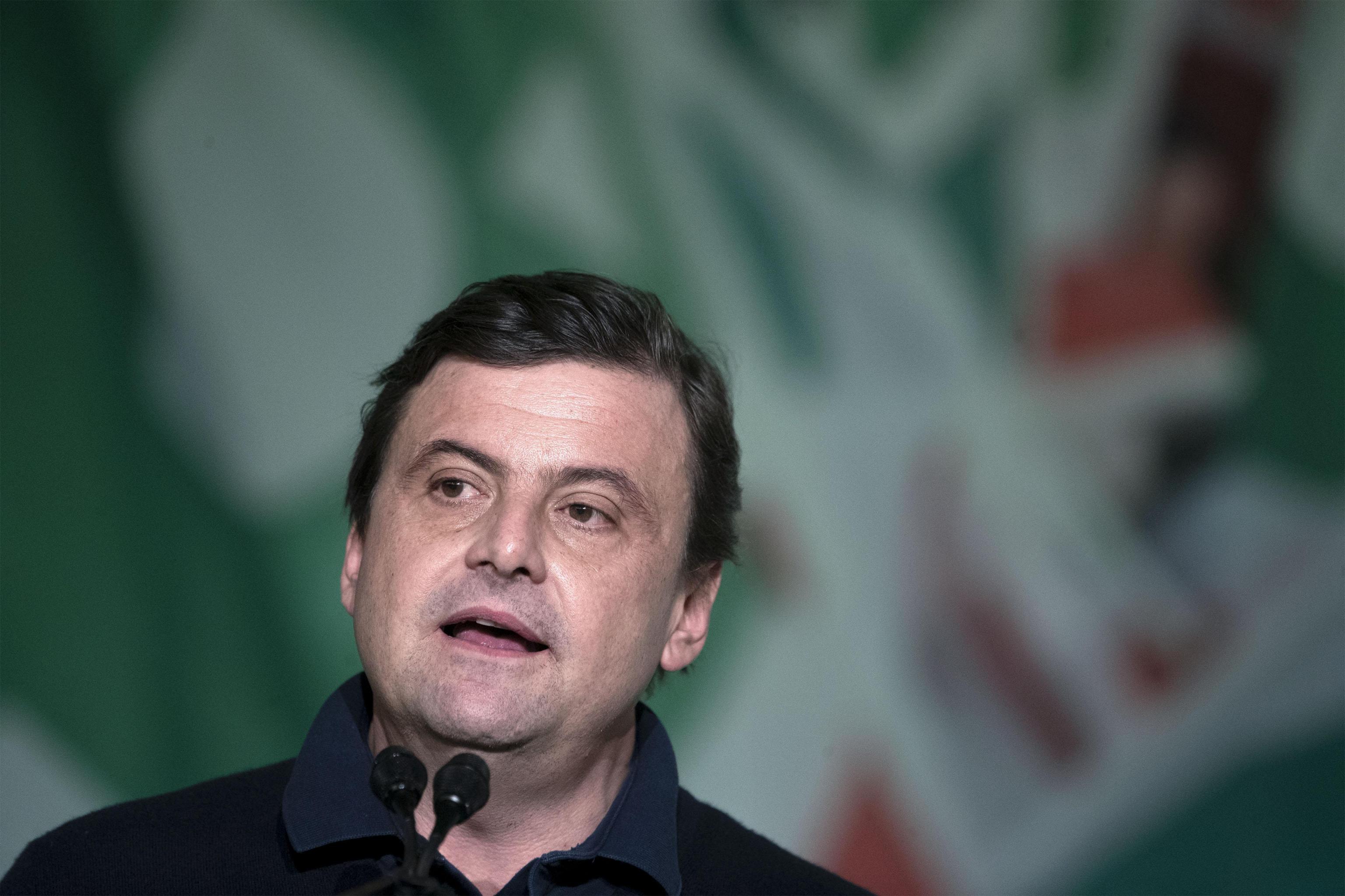 Memoria e politica in piazza Magenta con la Cibrario e Carlo Calenda