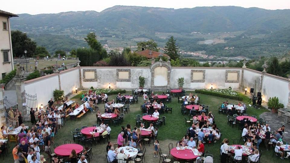 Calici Divini sotto le stelle alla Villa del Mulinaccio a Vaiano