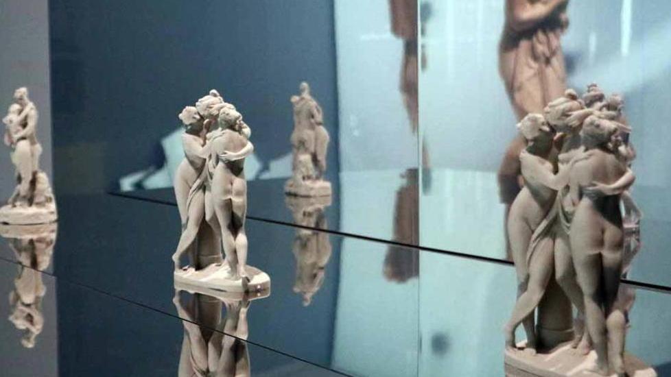 Mostra di Canova, il viaggio tra specchi e multimediale (ma senza sculture)