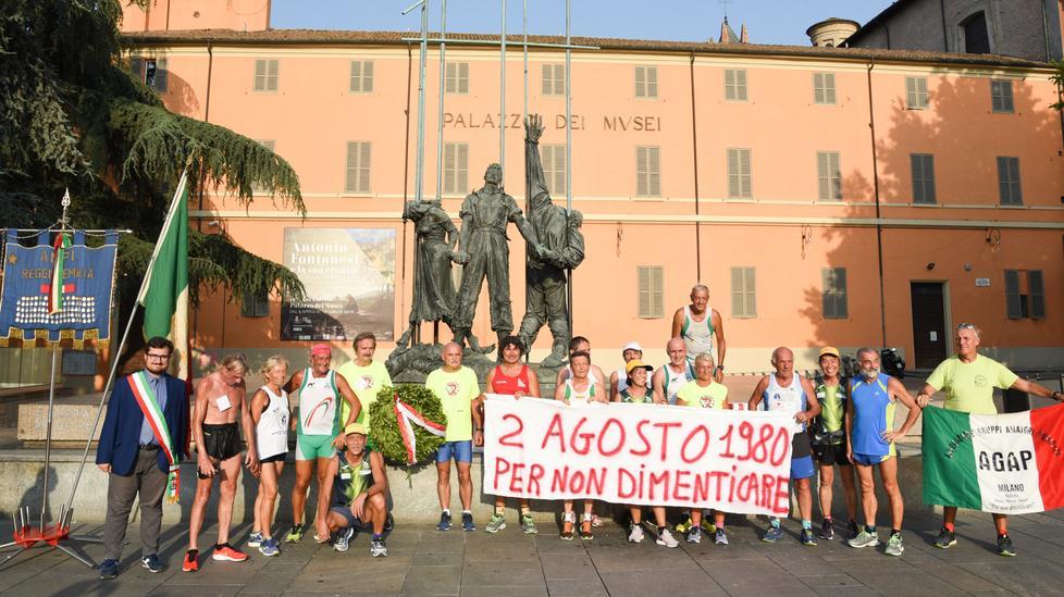 La staffetta commemorativa ha fatto tappa a Reggio Emilia 