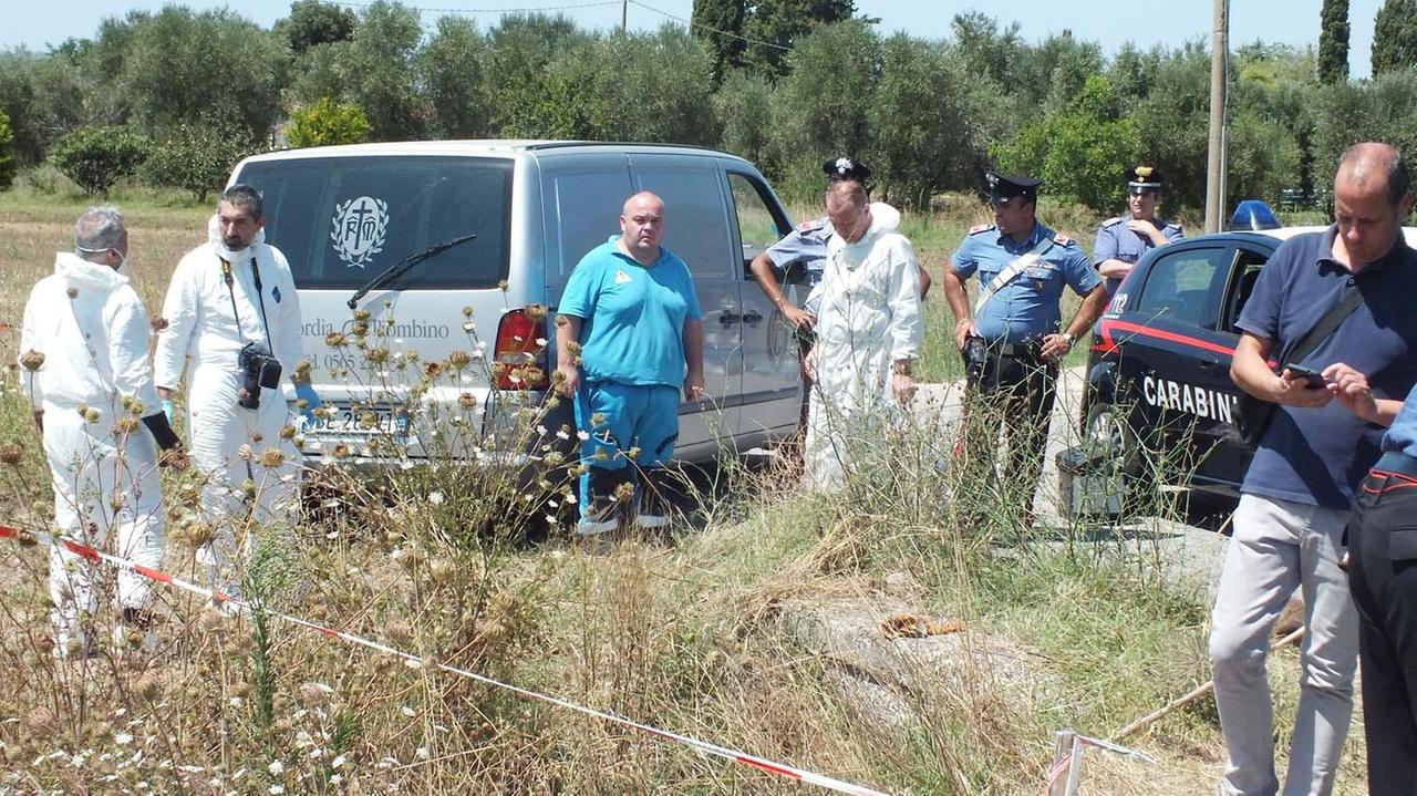 La zona dove è stato trovato il cadavere (foto Paolo Barlettani)