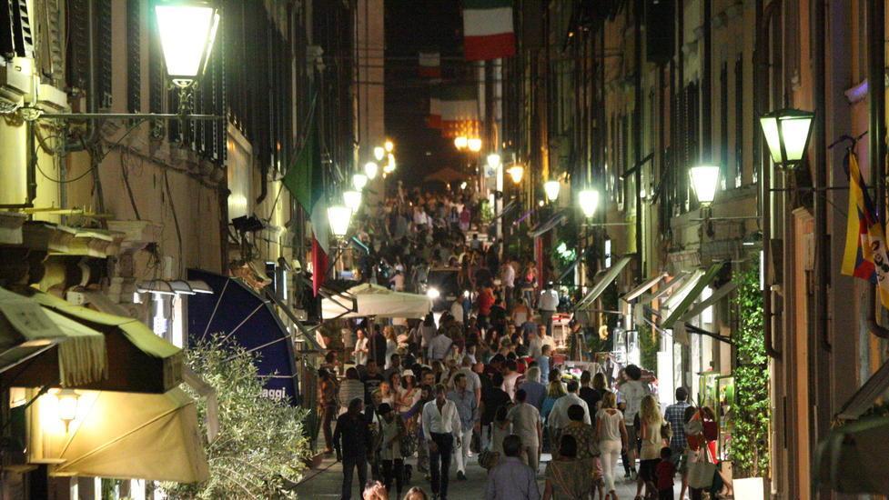 Giro di vite contro la movida che non rispetta le regole