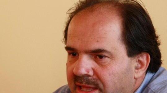 «No all’intitolazione della via all’ex Msi»