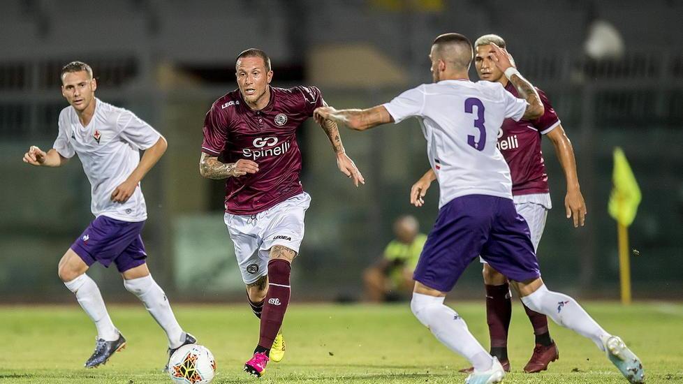 Fiorentina solo a sprazzi ma ora arriva Badelj Il Livorno è già in palla