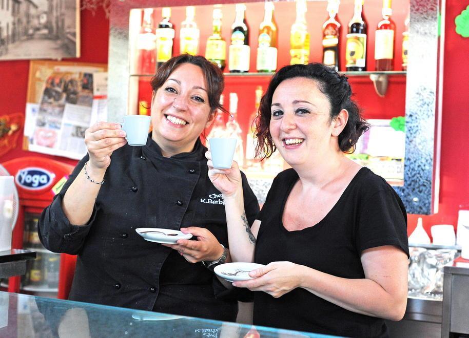 Operazione sorriso, in lizza anche Debora e Katiuscia 