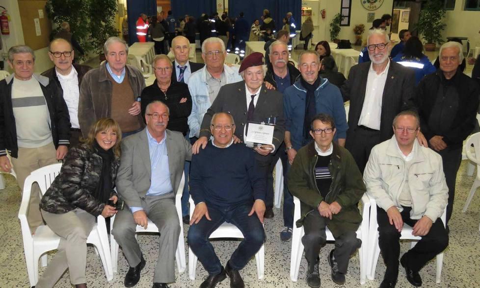 «Ragazzi, è l’ultima volta che ci vediamo» L’abbraccio ai volontari prima della morte 