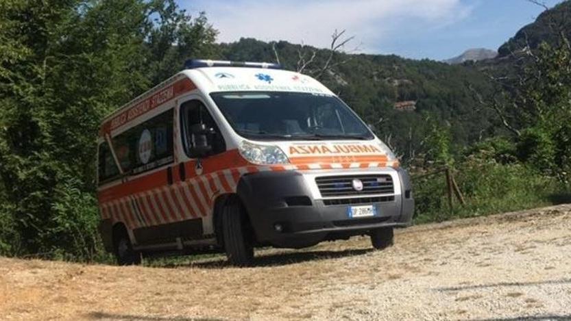 Giovane inglese si ferisce nella corsa per Sant’Anna