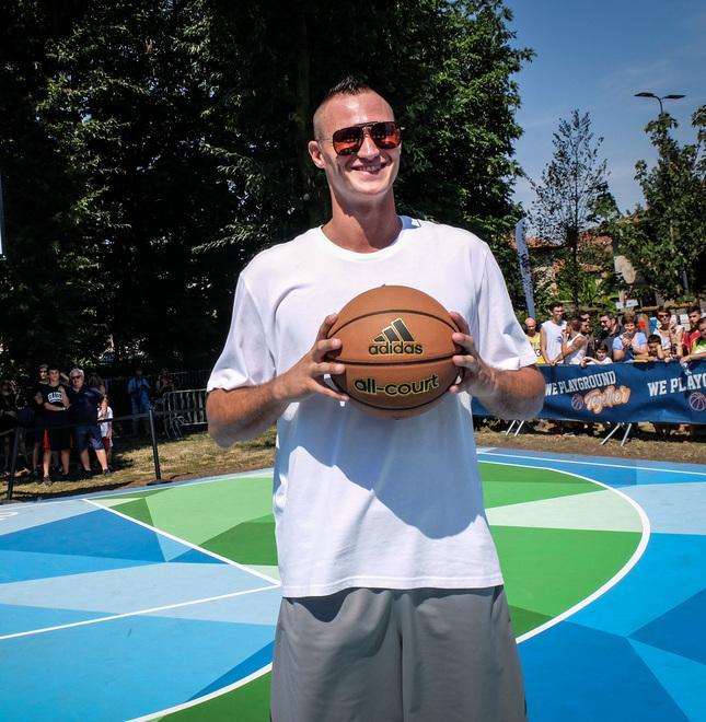 Altra tegola sull’Italbasket: Gallinari operato di appendicite 