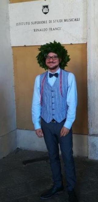 Francesco De Luca si laurea con 110 e lode