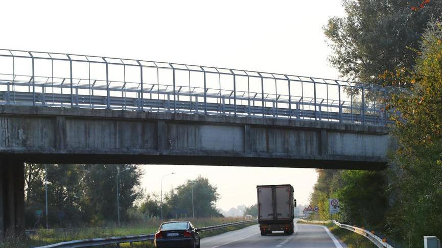 Il ponte di Gualdo sulla superstrada Ferrara-mare attende la ristrutturazione