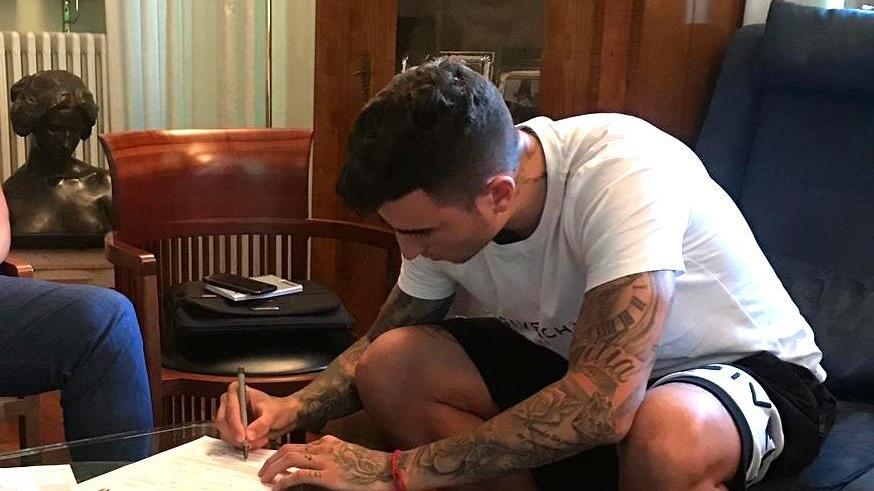 La firma di Raul Asencio