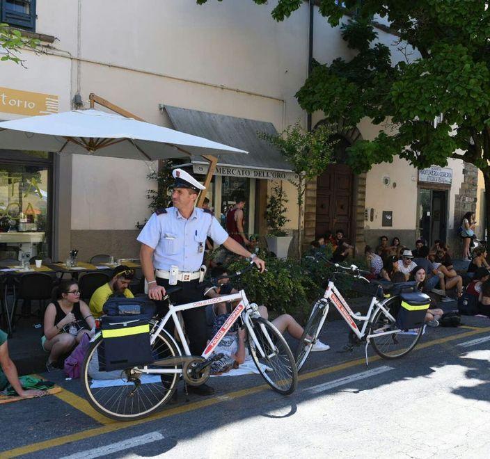 Dal 9 agosto turni potenziati: al via i controlli anche di notte