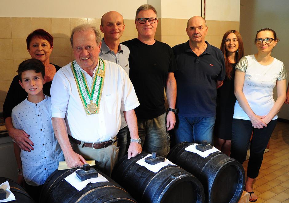 Balsamico, trent’anni per vincere il Palio e marchiare le botti 