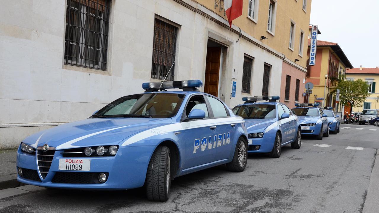 La denuncia di una 19enne: "Violentata da un ragazzo appena conosciuto"