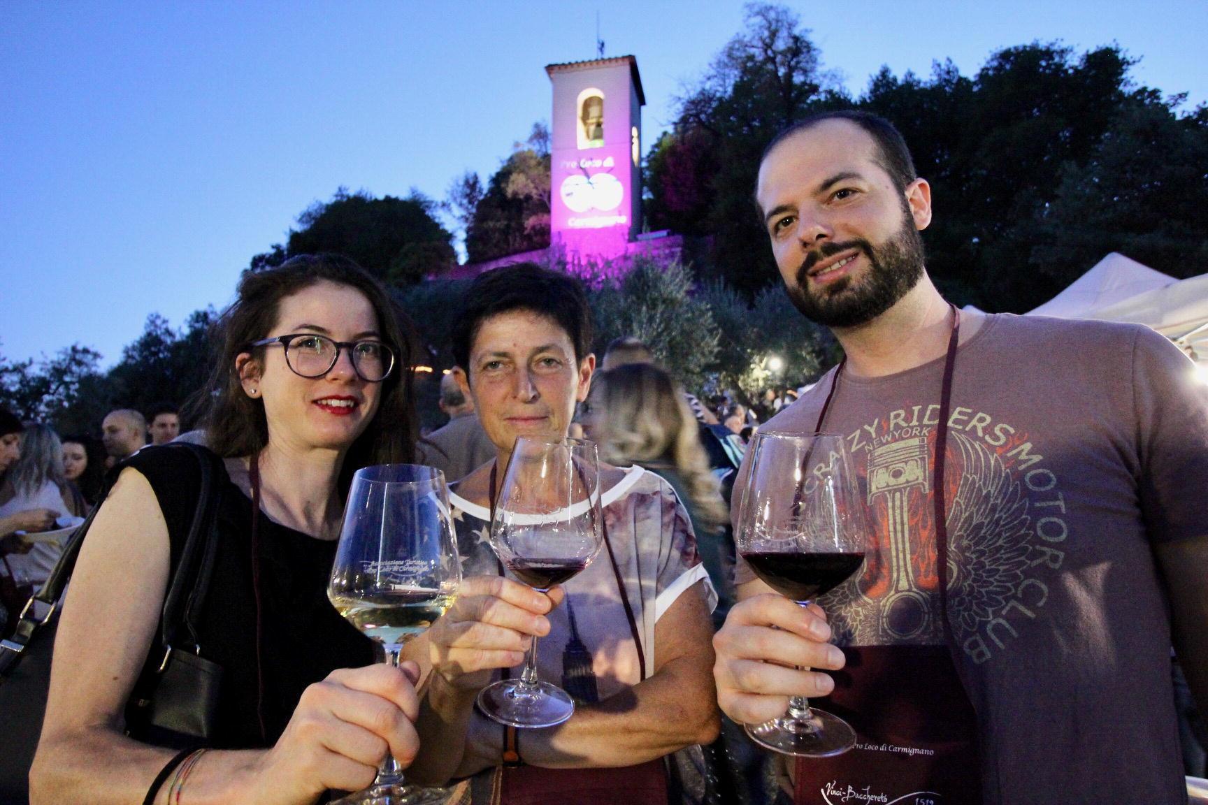 Venerdì 9 e sabato 10 agosto altri due appuntamenti con "Calici di stelle" alla Rocca di Carmignano (foto Batavia)