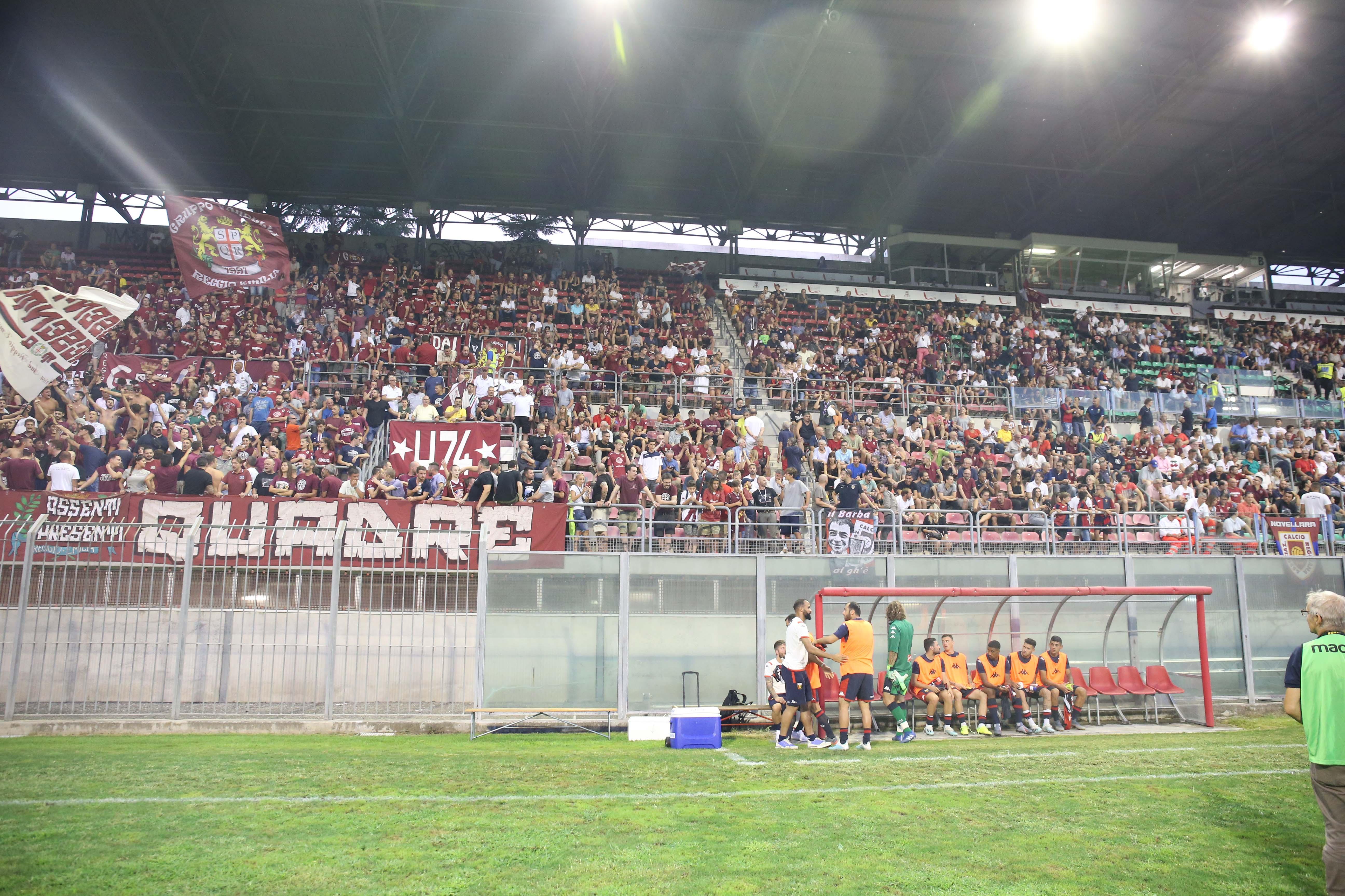 Il bellissimo colpo d'occhio della tribuna del Mirabello