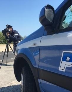 Sull’Aurelia a 157 all’ora e con tanto alcol in corpo Fiorentino nei guai