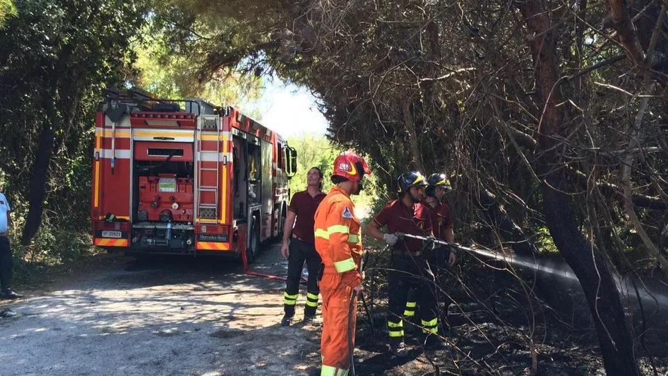 Falò in spiaggia e rischio incendi