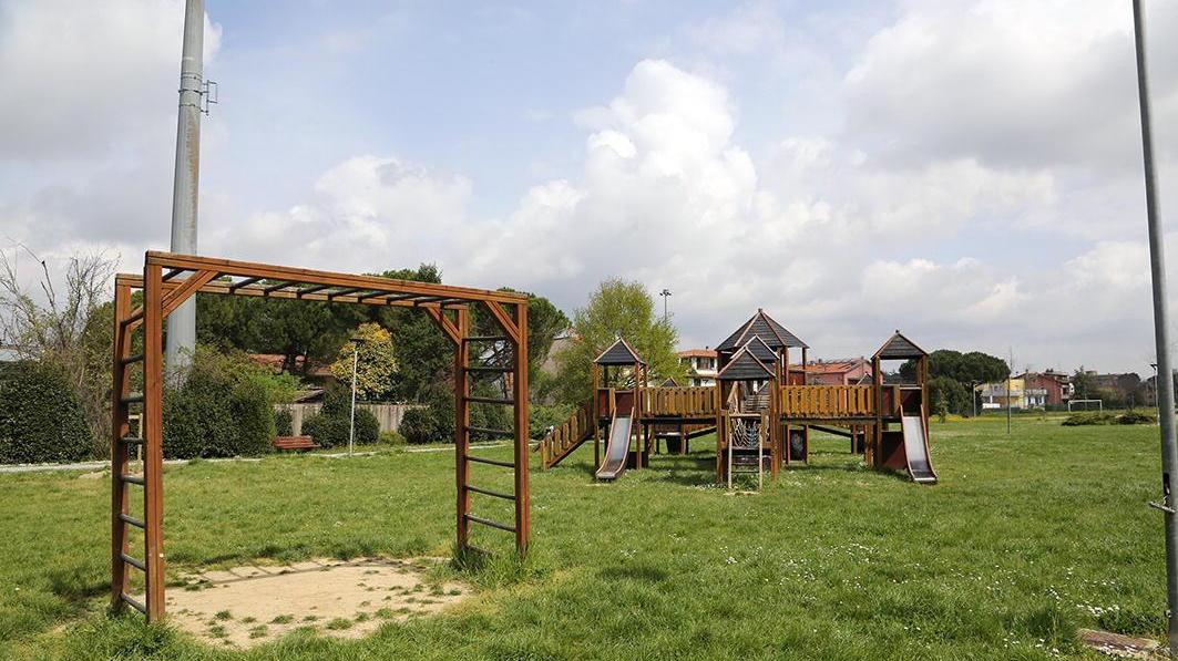 Nel parco di Ponzano verranno installate dieci telecamere di videosorveglianza (foto Sestini)