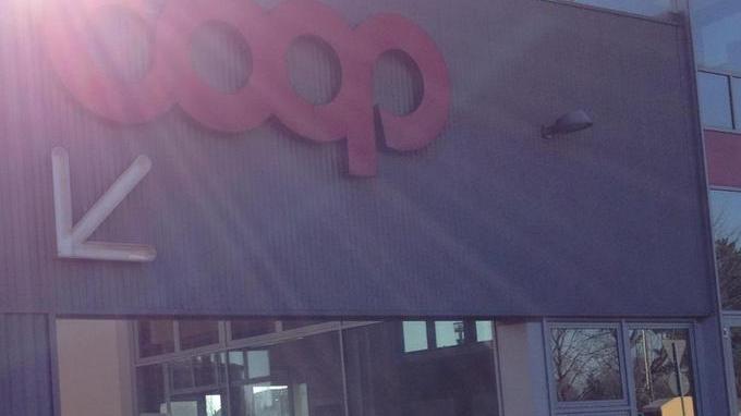 La Coop di Fabbrico dove è avvenuto il furto