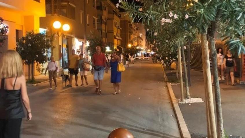 Stiamo chiudendo e ci offendono Se continua così il paese muore