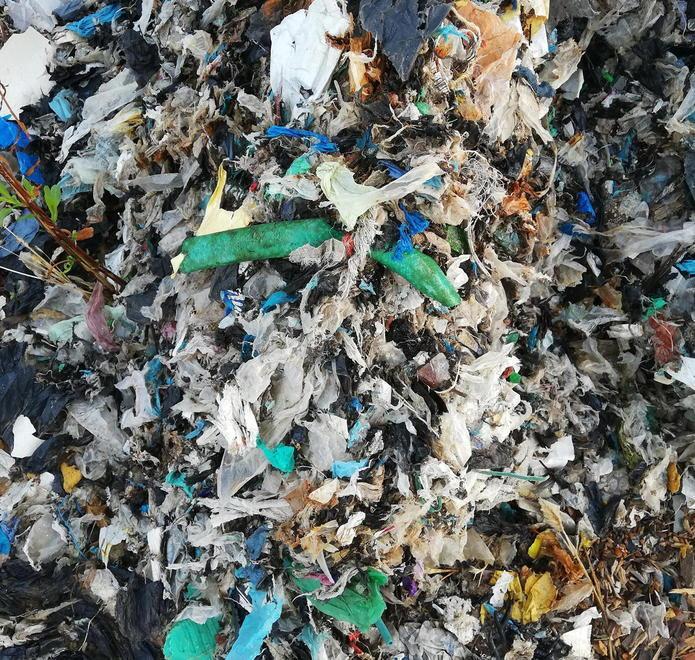 Ecoballe in mare, indagato il comandante del cargo