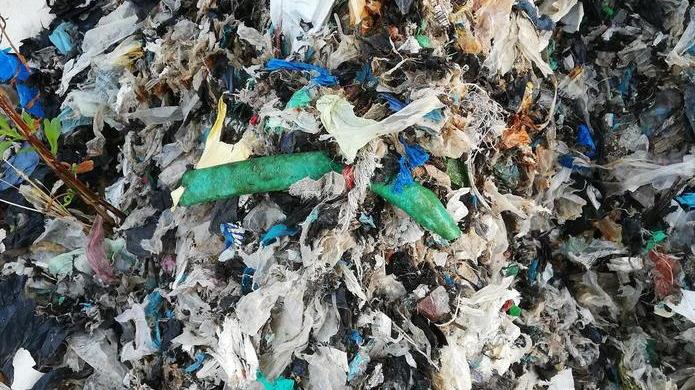 Ecoballe in mare, indagato il comandante del cargo