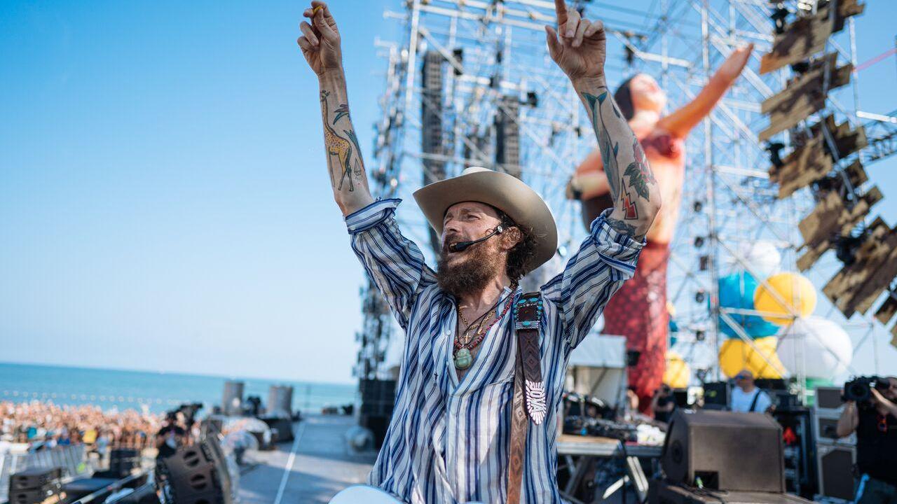 Lido Estensi, in 25mila per Jovanotti: la Romea verrà chiusa