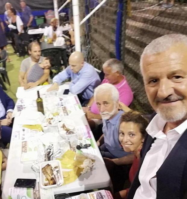 «Il consiglio chiuso per andare alla sagra non per “disordini”» 