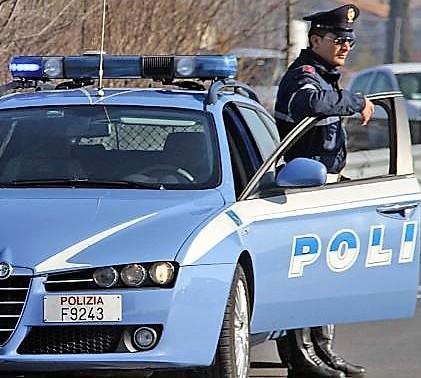 Fuori strada per un colpo di sonno in gravi condizioni un 19enne