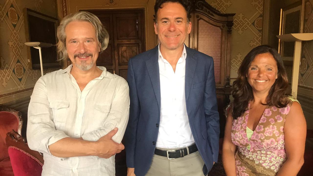 Da sinistra Pierpaolo Magnani, il sindaco Michele Conti e Sandra Munno