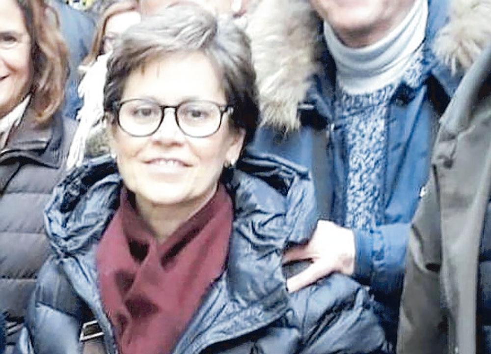 Muore a 65 anni insegnante di lettere del Montale: "Ciao Laura, sei stata una guerriera"