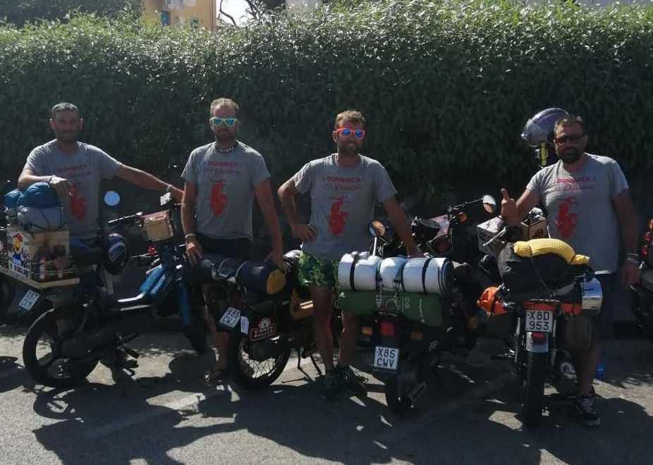 Formigine. In motorino fino in Sicilia: festa per l’impresa riuscita 