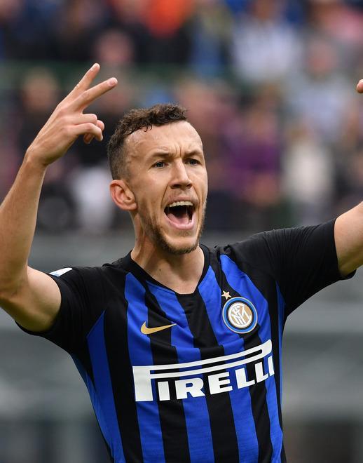 Perisic va al Bayern la Fiorentina in lizza per prendere il milanista Suso 