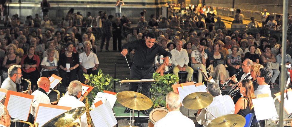 Tanti applausi in piazza per il Concerto di Ferragosto