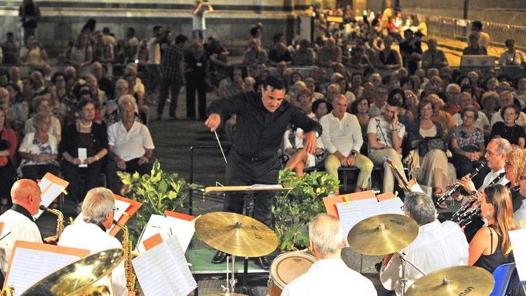 Tanti applausi in piazza per il Concerto di Ferragosto