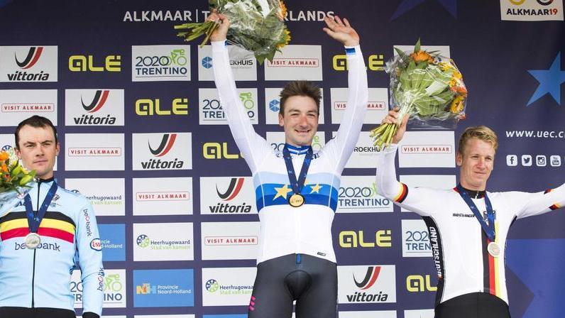 Viviani, uno sprint d’oro nella prova su strada «Avete visto un nuovo Elia»