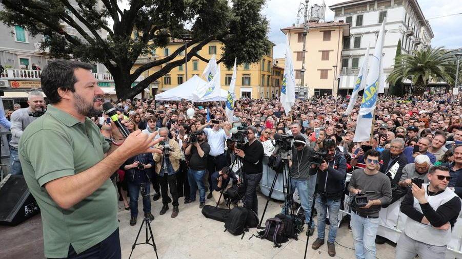 Quando Matteo Salvini scatenò il putiferio parlando di mignotte