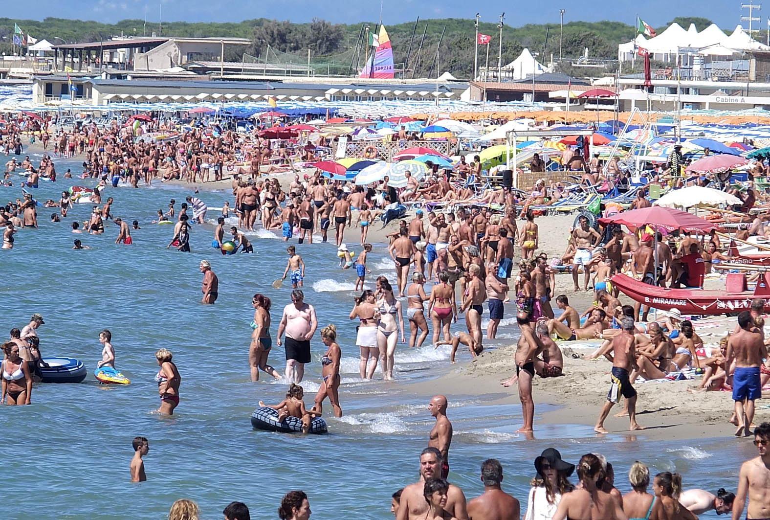 Il litorale pisano (Foto Renzullo/Muzzi)
