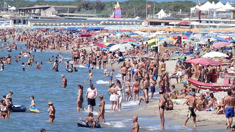 Risate, musica ma anche tradizioni e arte per la festa di mezza estate