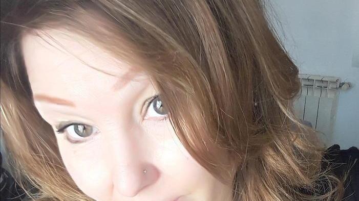 Una comunità sotto choc per la scomparsa della donna