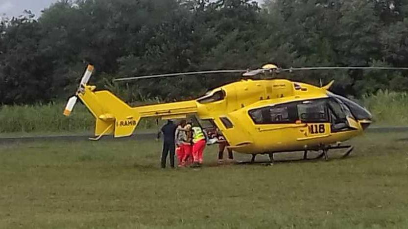 Paura sulla pista Cade in scooter e va all’ospedale