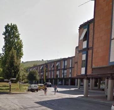 Rubano in casa mentre i proprietari dormono 