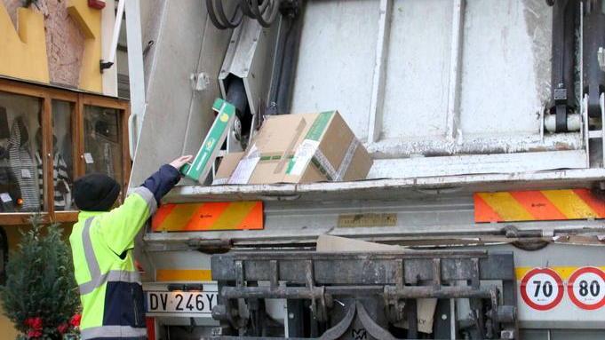 Porta a porta a Camaiore ecco il calendario degli incontri