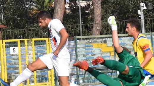 Il Pontedera brinda in Coppa grazie al 2-0 della Pistoiese