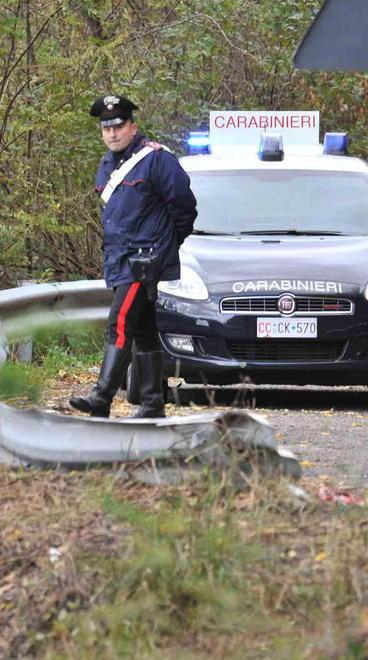 Va a gettare la spazzatura, lo trovano morto 