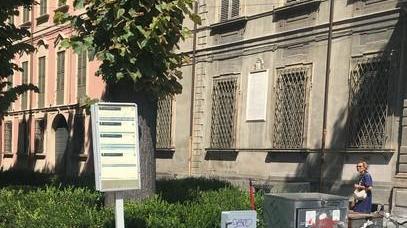 «Guardate dov’è la fermata»