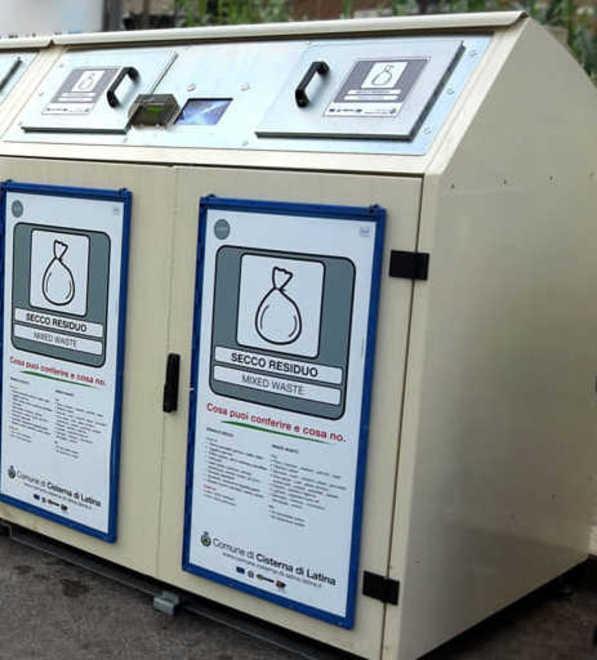 Nuovo sistema di raccolta rifiuti con le ecoisole informatizzate 