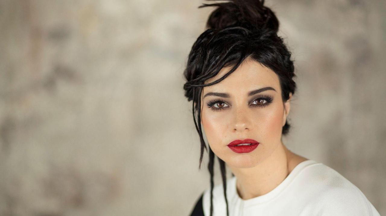 Dolcenera live piano e voce